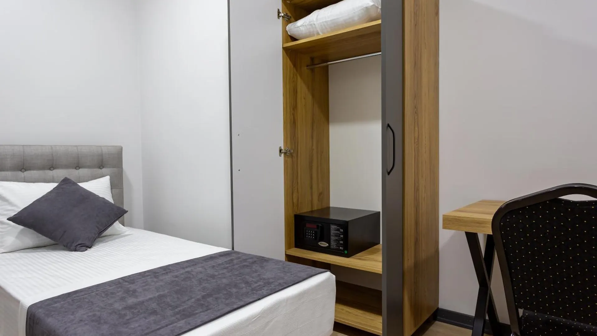 Atm Suit Otel Istanbul Hotel
