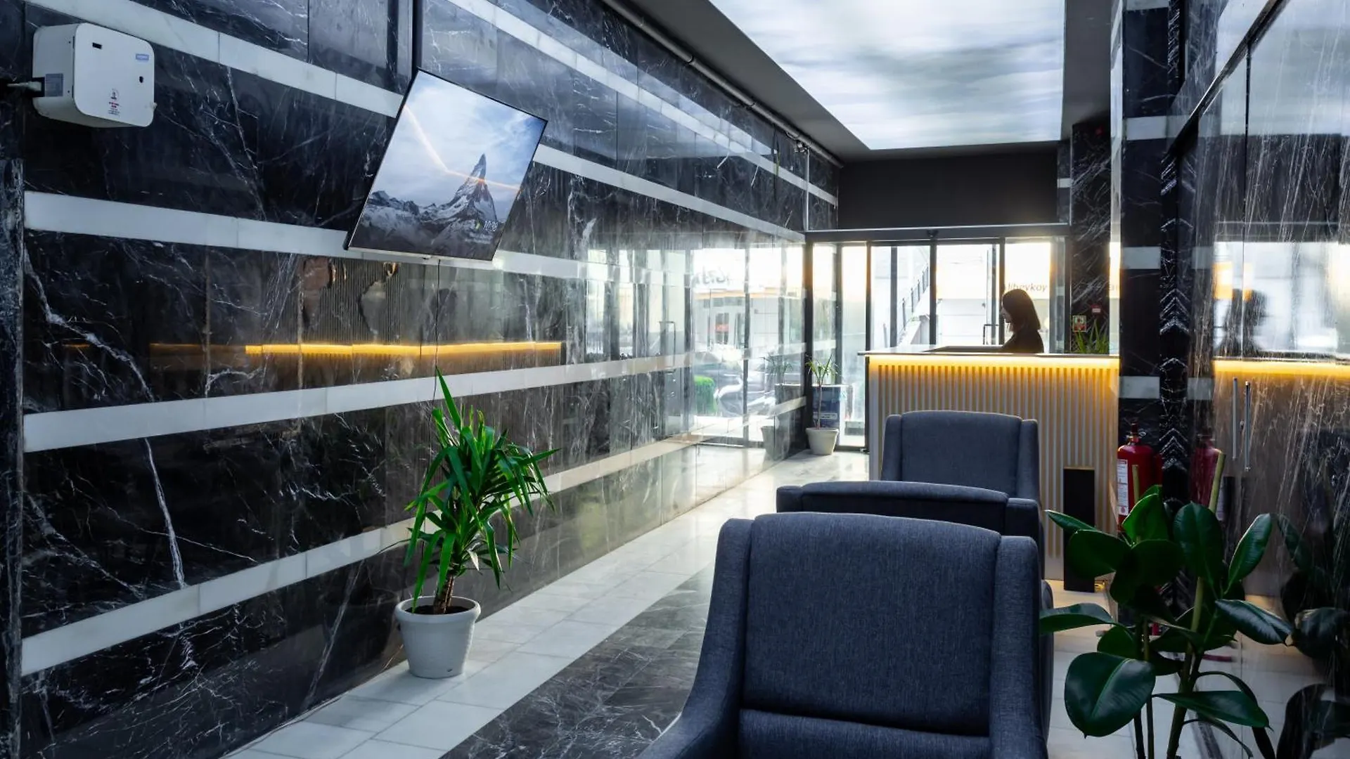 Atm Suit Otel Istanbul 3*,